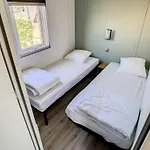 Mobil-home 6 Pers, 3 Chambres, Piscine Chauffée, à 200m, Terrasse Couverte - Fr-1-361a-12 Casa vacanze *