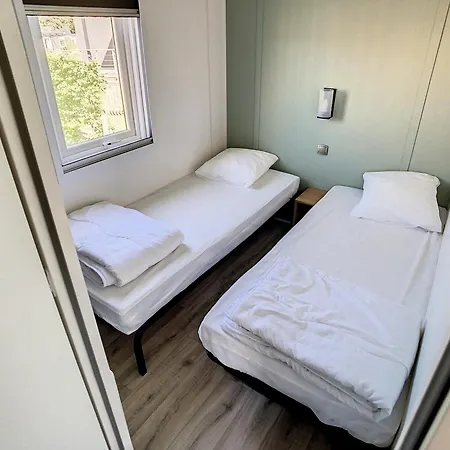 Mobil-home 6 Pers, 3 Chambres, Piscine Chauffee, A 200m, Terrasse Couverte - Fr-1-361a-12 Hébergement de vacances *