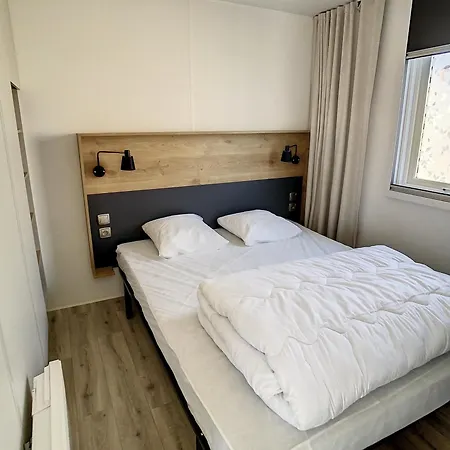 Mobil-home 6 Pers, 3 Chambres, Piscine Chauffee, A 200m, Terrasse Couverte - Fr-1-361a-12 Holiday home
