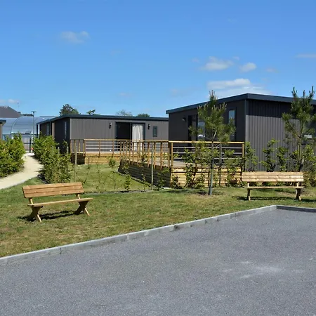 Holiday home Mobil-home 6 Pers, 3 Chambres, Piscine Chauffee, A 200m, Terrasse Couverte - Fr-1-361a-12