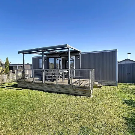 Holiday home Mobil-home 6 Pers, 3 Chambres, Piscine Chauffee, A 200m, Terrasse Couverte - Fr-1-361a-12 *