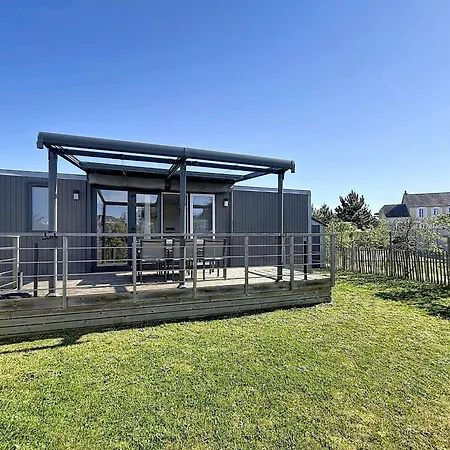 Mobil-home 6 Pers, 3 Chambres, Piscine Chauffee, A 200m, Terrasse Couverte - Fr-1-361a-12 Holiday home Jullouville-les-Pins