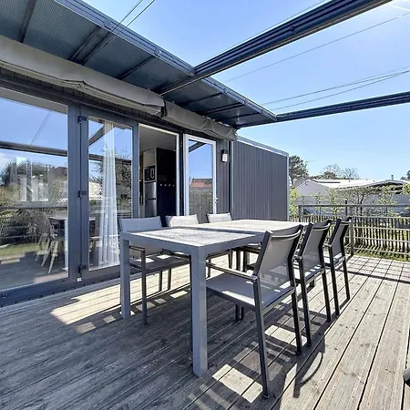 Holiday home Mobil-home 6 Pers, 3 Chambres, Piscine Chauffee, A 200m, Terrasse Couverte - Fr-1-361a-12 Jullouville-les-Pins