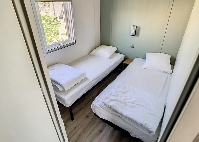 Mobil-home 6 Pers, 3 Chambres, Piscine Chauffée, à 200m, Terrasse Couverte - Fr-1-361a-12 Casa vacanze *